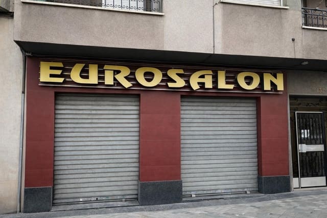 1 bedroom Commercial for sale in Zaidin, Granada city - € 190,000 (Ref: 10013993)