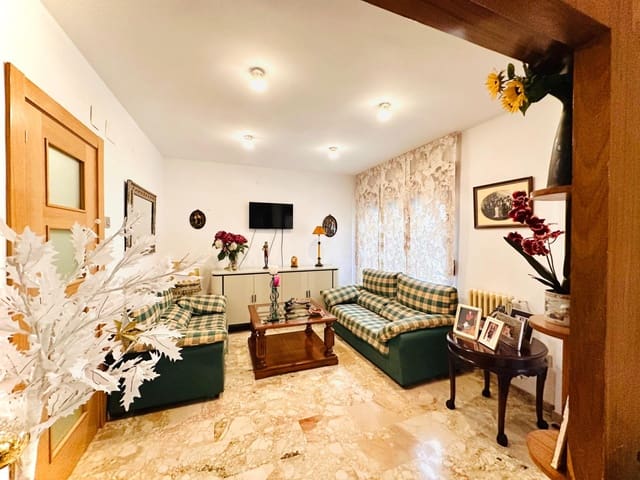 3 Zimmer Wohnung zu verkaufen in Centro, Granada Stadt mit Garage - 395.000 € (Ref: 10013995)