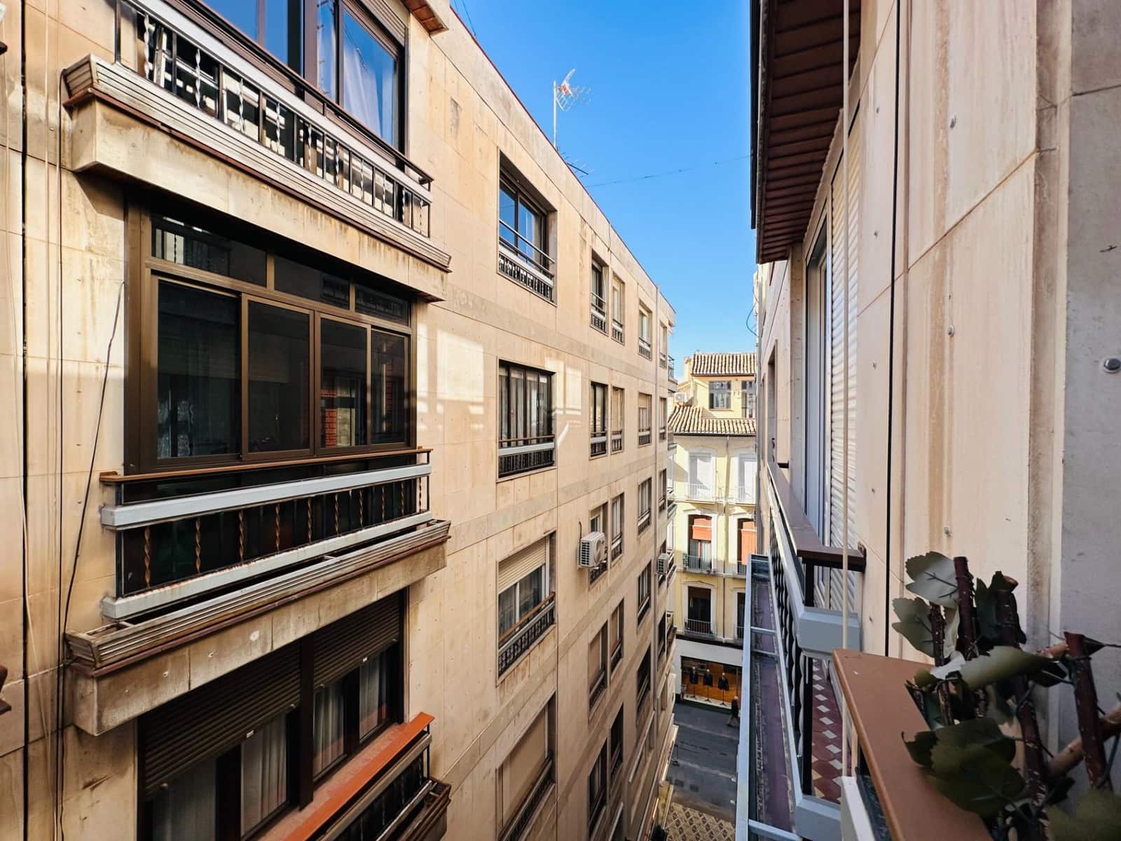 3 quarto Apartamento para venda em Granada cidade com garagem - 395 000 € (Ref: 10013995)