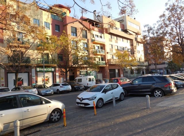 Garasje til salgs i Granada by - € 15 000 (Ref: 10013997)