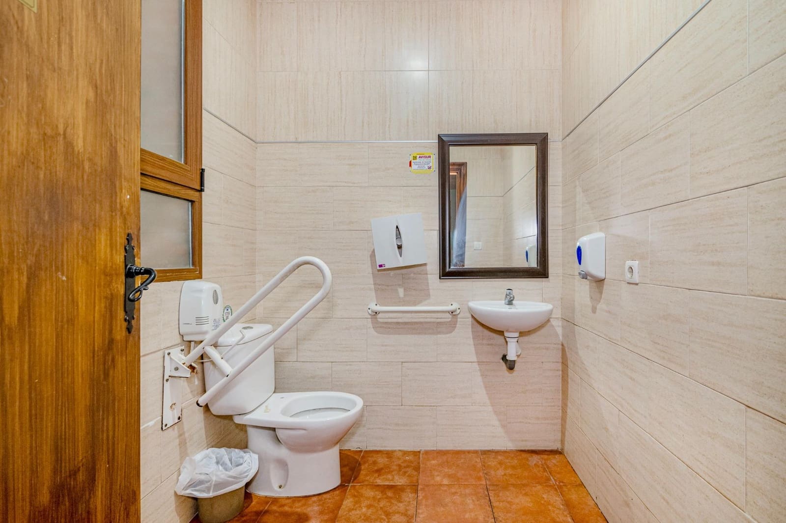 Villa in vendita in Ogijares - 750.000 € (Rif: 10013999)