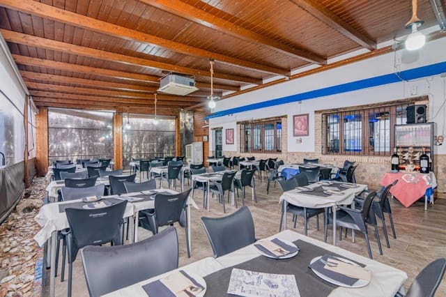 Moradia para venda em Ogíjares - 750 000 € (Ref: 10013999)