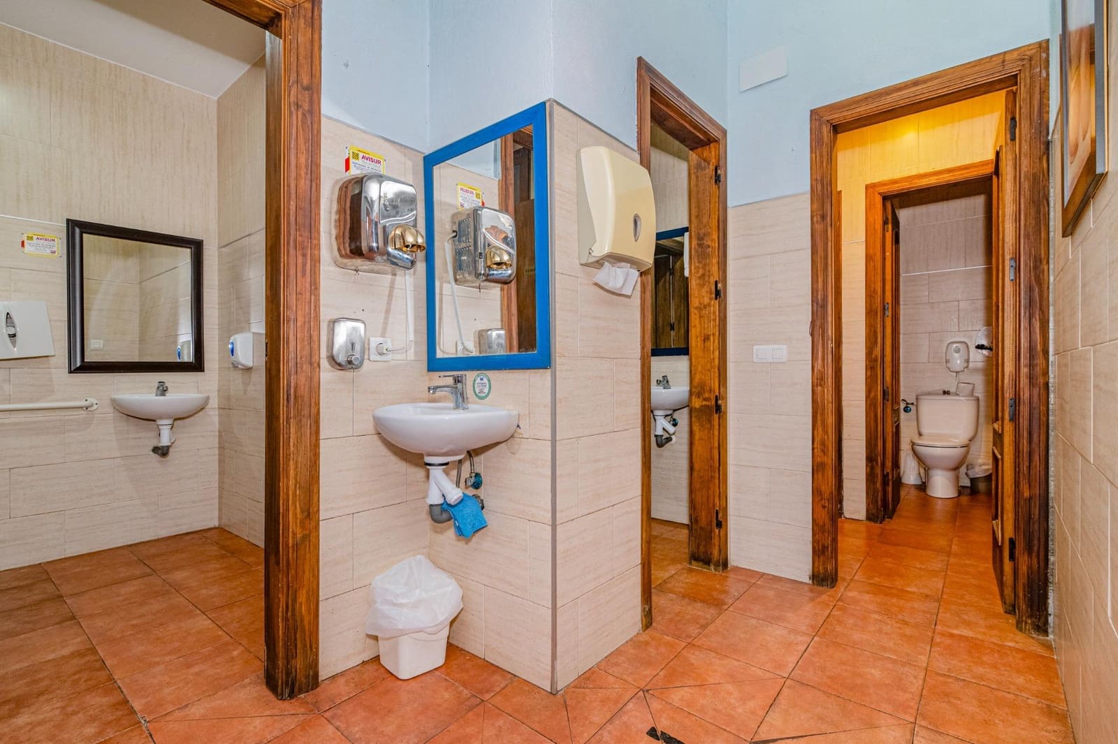 Villa in vendita in Ogijares - 750.000 € (Rif: 10013999)