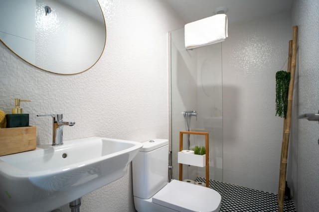 2 soverom Leilighet til salgs i Centro, Granada by - € 290 000 (Ref: 10014000)