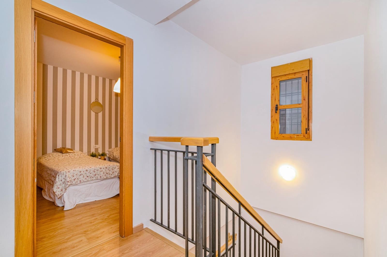 2 slaapkamer Appartement te koop in Granada stad met garage - € 350.000 (Ref: 10014001)