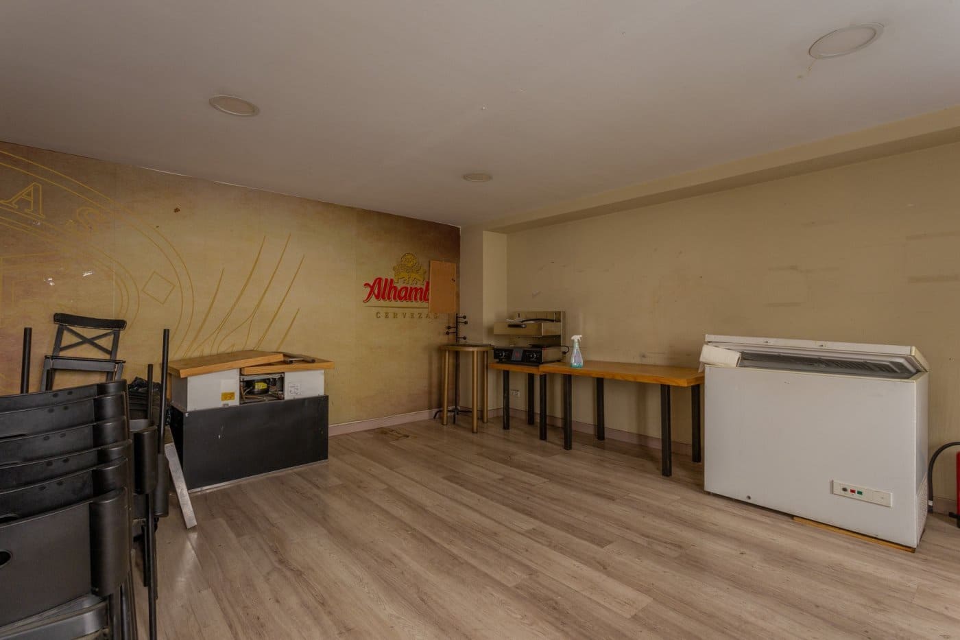 Commerciale in vendita in Granada citta - 575.000 € (Rif: 10014002)