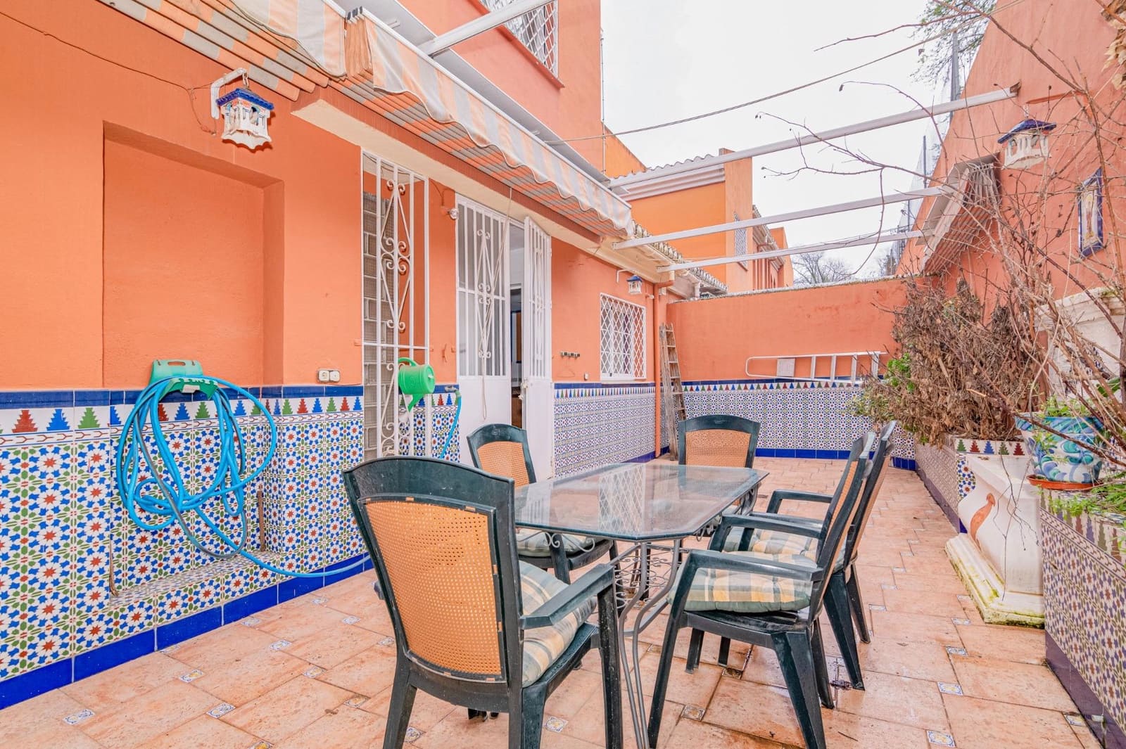 4 chambre Villa/Maison Mitoyenne à vendre à Grenade ville avec garage - 440 000 € (Ref: 10014004)