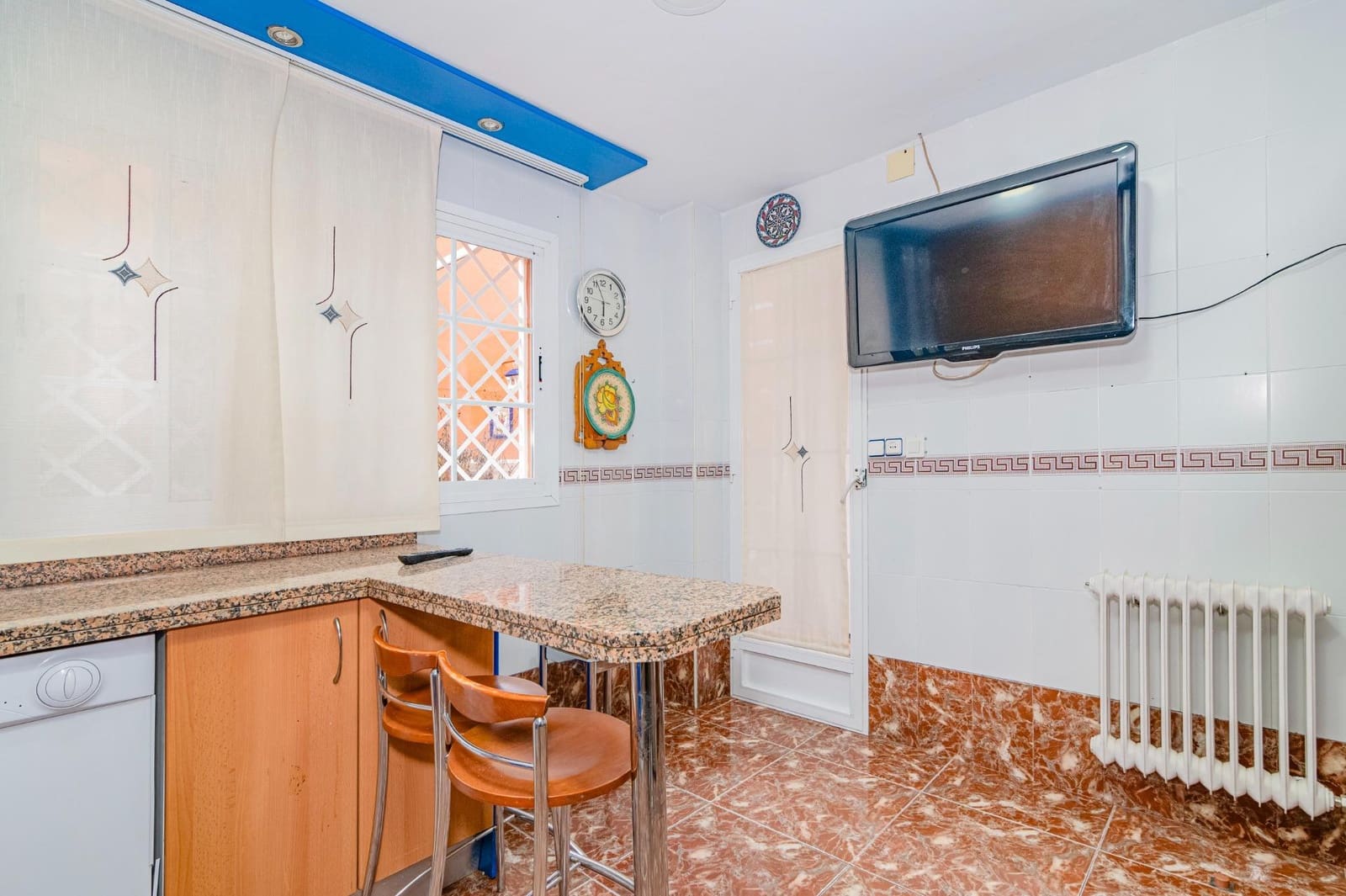 4 chambre Villa/Maison Mitoyenne à vendre à Grenade ville avec garage - 440 000 € (Ref: 10014004)