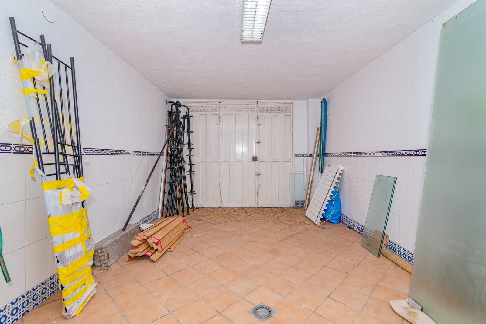 4 chambre Villa/Maison Mitoyenne à vendre à Grenade ville avec garage - 440 000 € (Ref: 10014004)