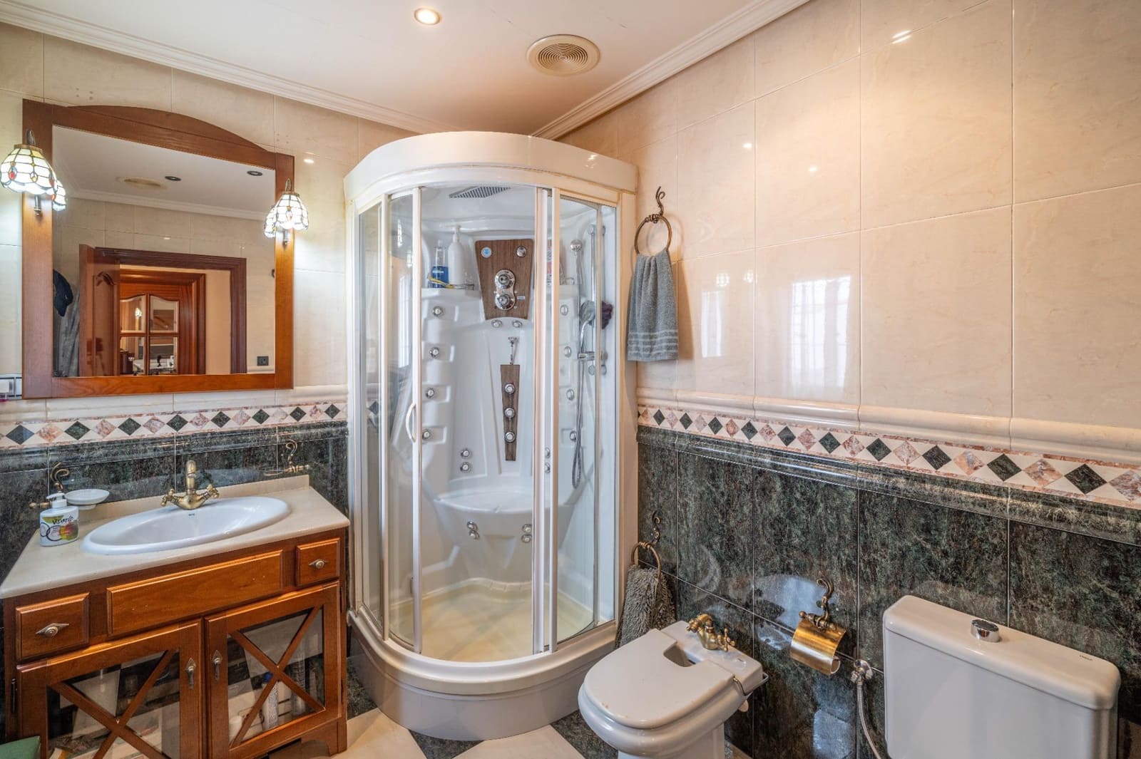 3 sovrum Hus till salu i Las Gabias med garage - 330 000 € (Ref: 10014005)
