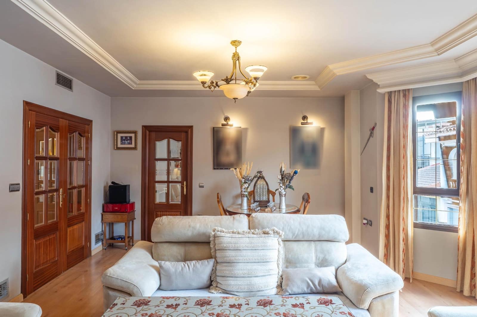 3 sovrum Hus till salu i Las Gabias med garage - 330 000 € (Ref: 10014005)