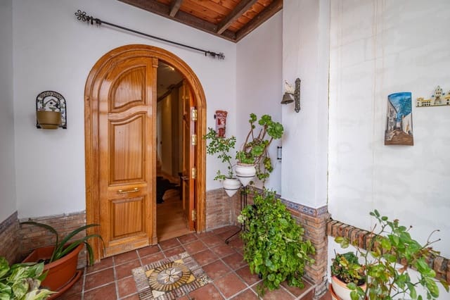 3 sovrum Hus till salu i Las Gabias med garage - 330 000 € (Ref: 10014005)