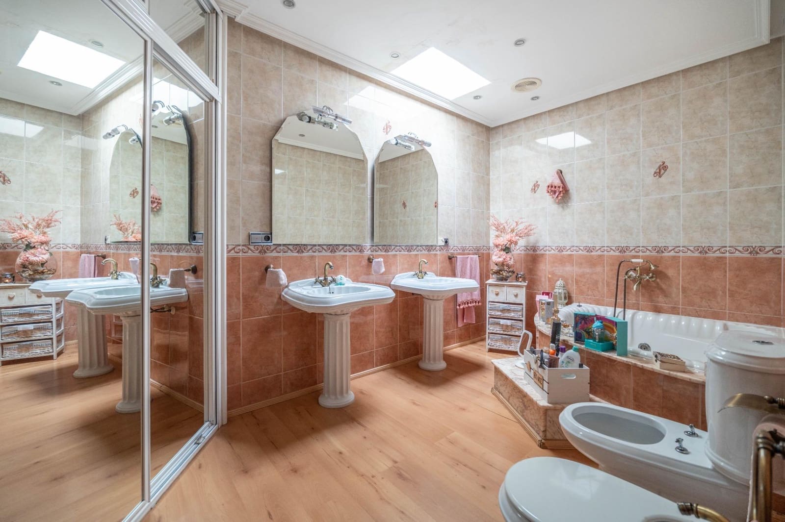 3 sovrum Hus till salu i Las Gabias med garage - 330 000 € (Ref: 10014005)