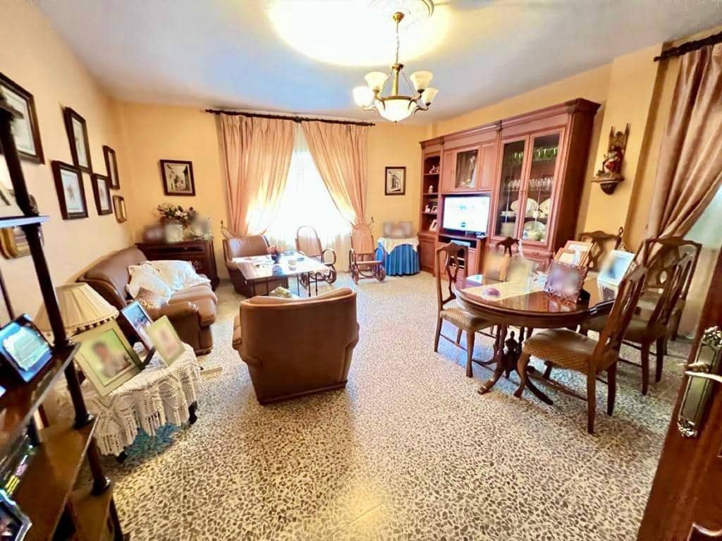 5 sovrum Hus till salu i Salobrena med garage - 390 000 € (Ref: 10014006)