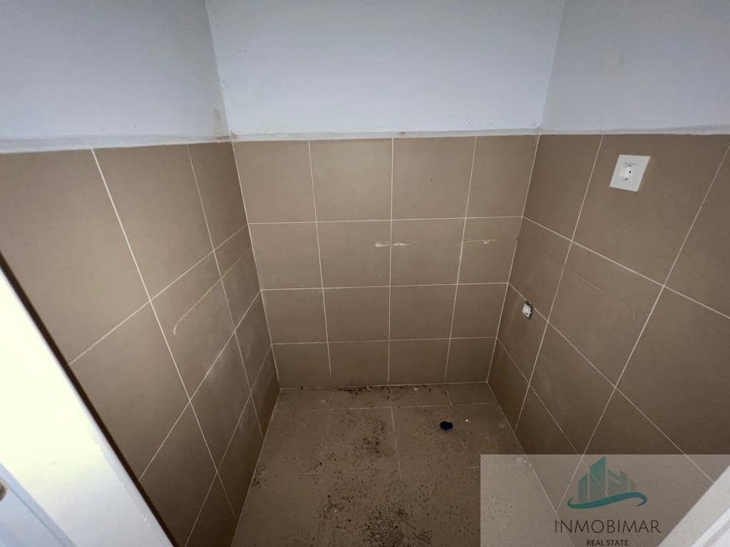 5 sovrum Hus till salu i Salobrena med garage - 390 000 € (Ref: 10014006)
