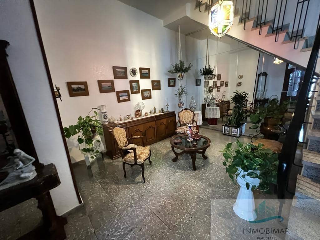 5 sovrum Hus till salu i Salobrena med garage - 390 000 € (Ref: 10014006)