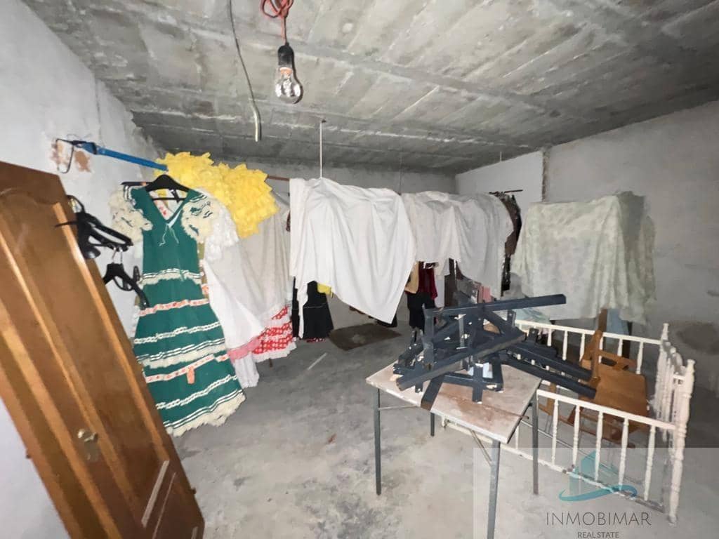 5 sovrum Hus till salu i Salobrena med garage - 390 000 € (Ref: 10014006)