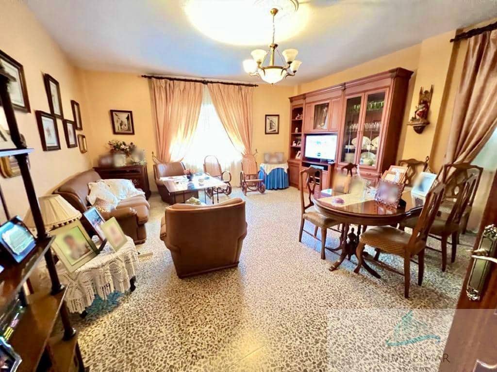 5 sovrum Hus till salu i Salobrena med garage - 390 000 € (Ref: 10014006)