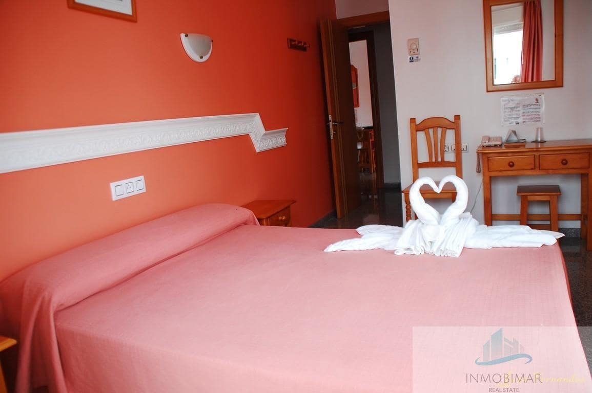 14 soverom Hotell til salgs i Salobrena - € 1 060 000 (Ref: 10014007)
