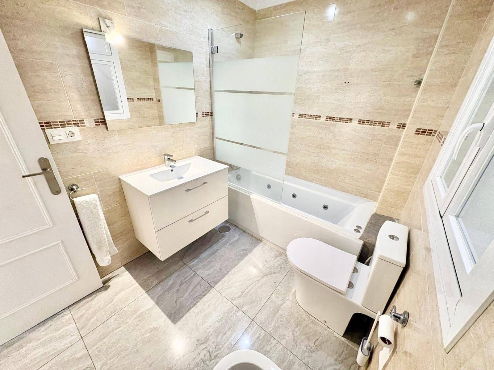 2 camera da letto Villetta a Schiera in vendita in Salobrena - 260.000 € (Rif: 10014008)