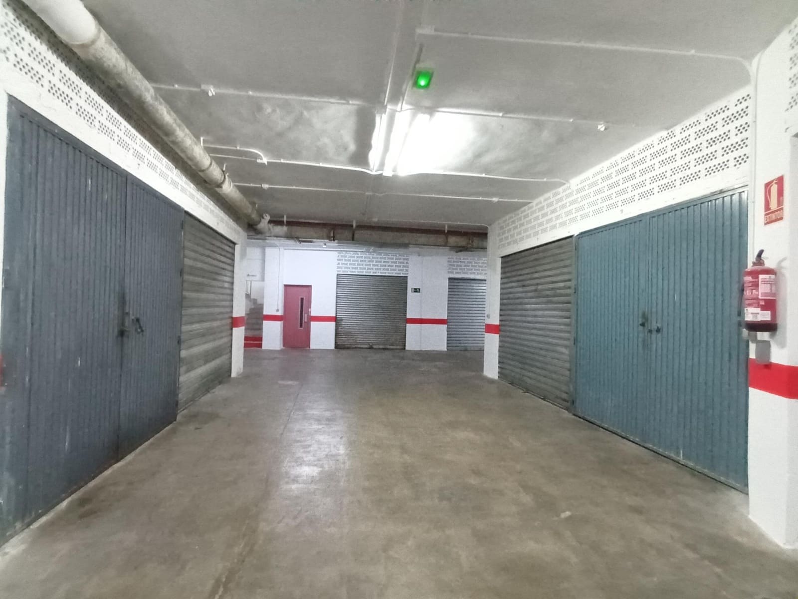 Garage for sale in Granada city - € 18,000 (Ref: 10014009)