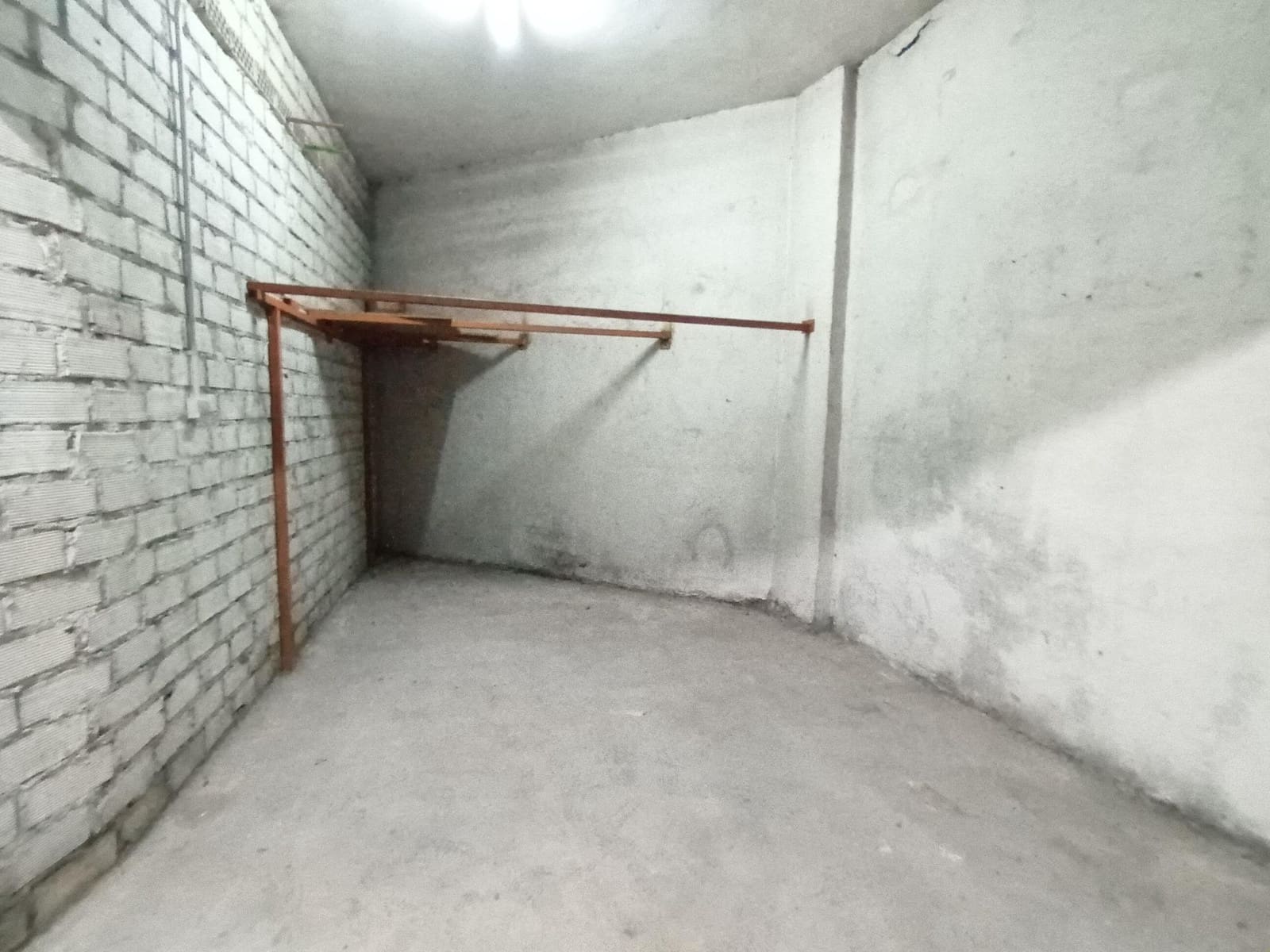 Garage for sale in Granada city - € 18,000 (Ref: 10014009)