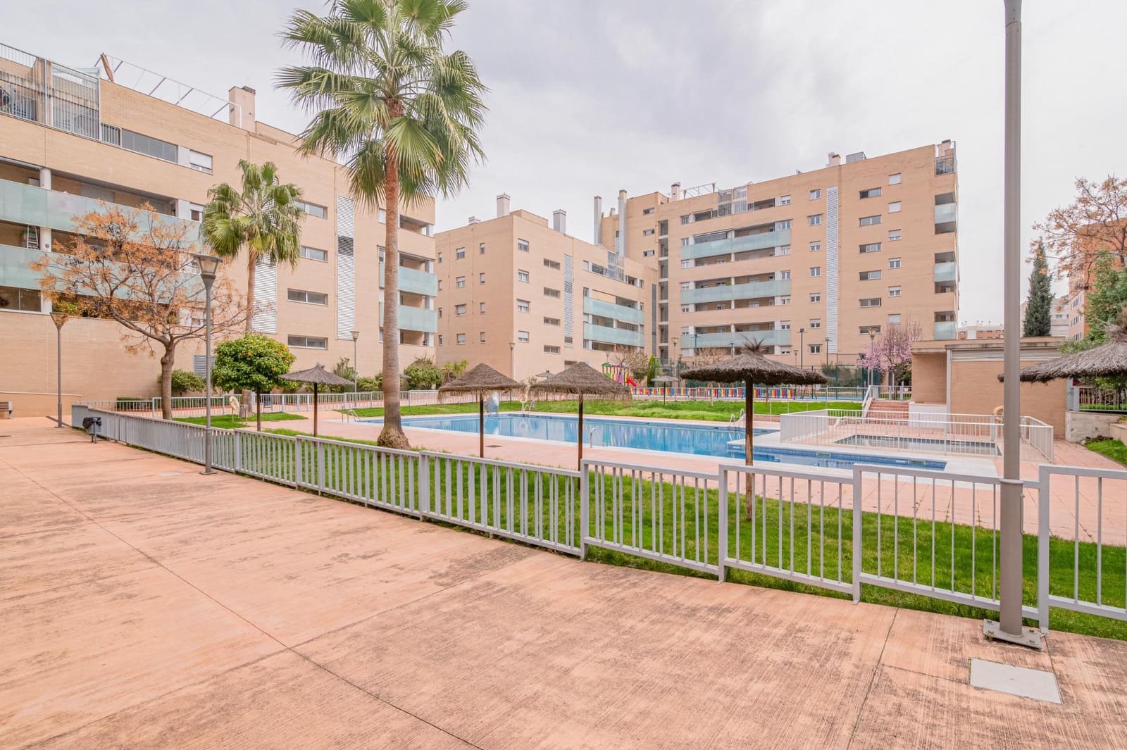 2 camera da letto Appartamento in vendita in Granada citta con piscina - 289.000 € (Rif: 10014012)