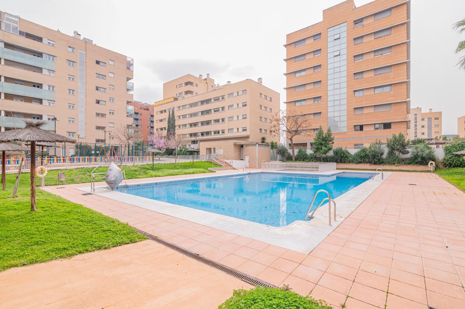 2 camera da letto Appartamento in vendita in Granada citta con piscina - 289.000 € (Rif: 10014012)