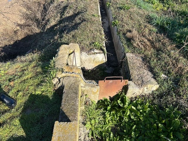 Ubebygd land til salgs i Maracena - € 75 000 (Ref: 10014014)