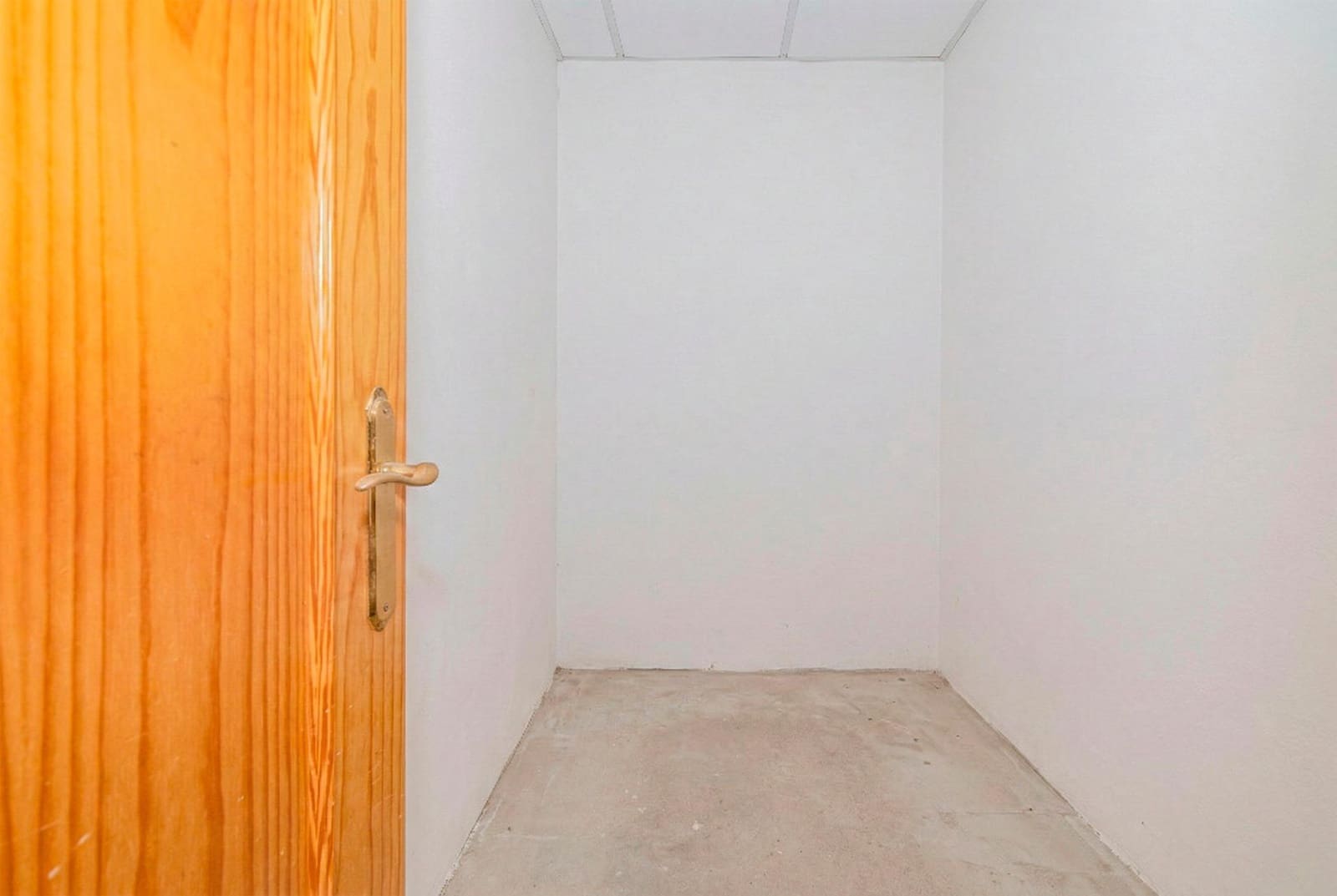 Företag till salu i Peligros - 339 000 € (Ref: 10014015)