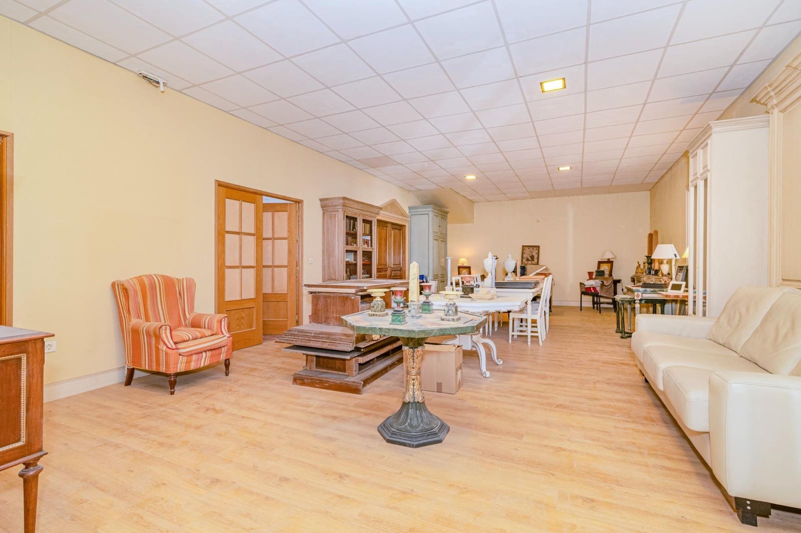 Företag till salu i Peligros - 339 000 € (Ref: 10014015)