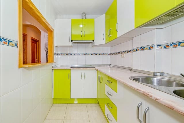 2 sovrum Lägenhet till salu i Churriana de la Vega med pool - 155 000 € (Ref: 10014019)