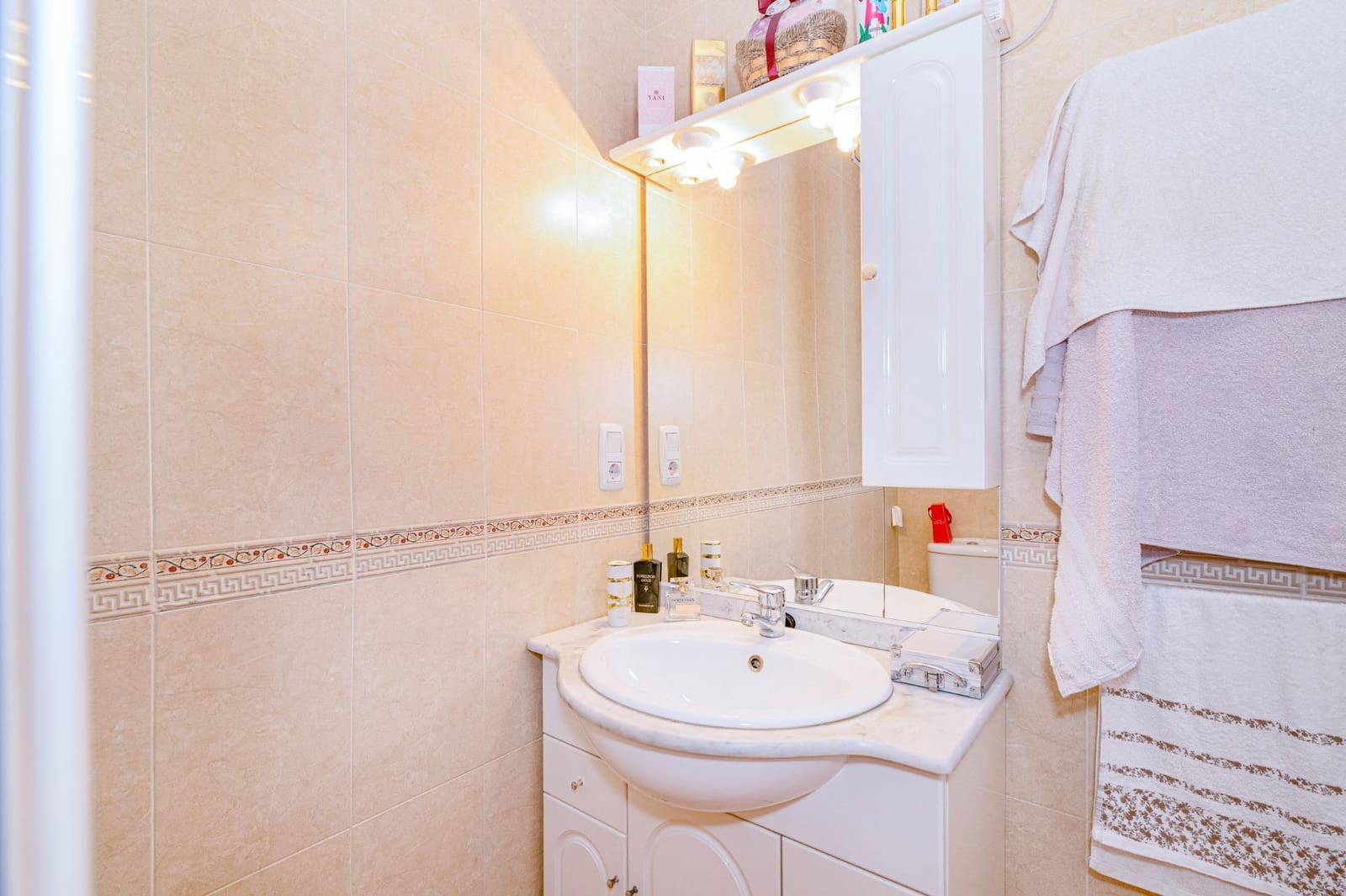 4 bedroom Semi-detached Villa for sale in Alomartes with garage - € 209,000 (Ref: 10014020)