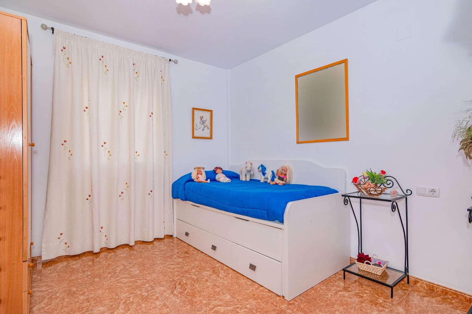 4 bedroom Semi-detached Villa for sale in Alomartes with garage - € 209,000 (Ref: 10014020)