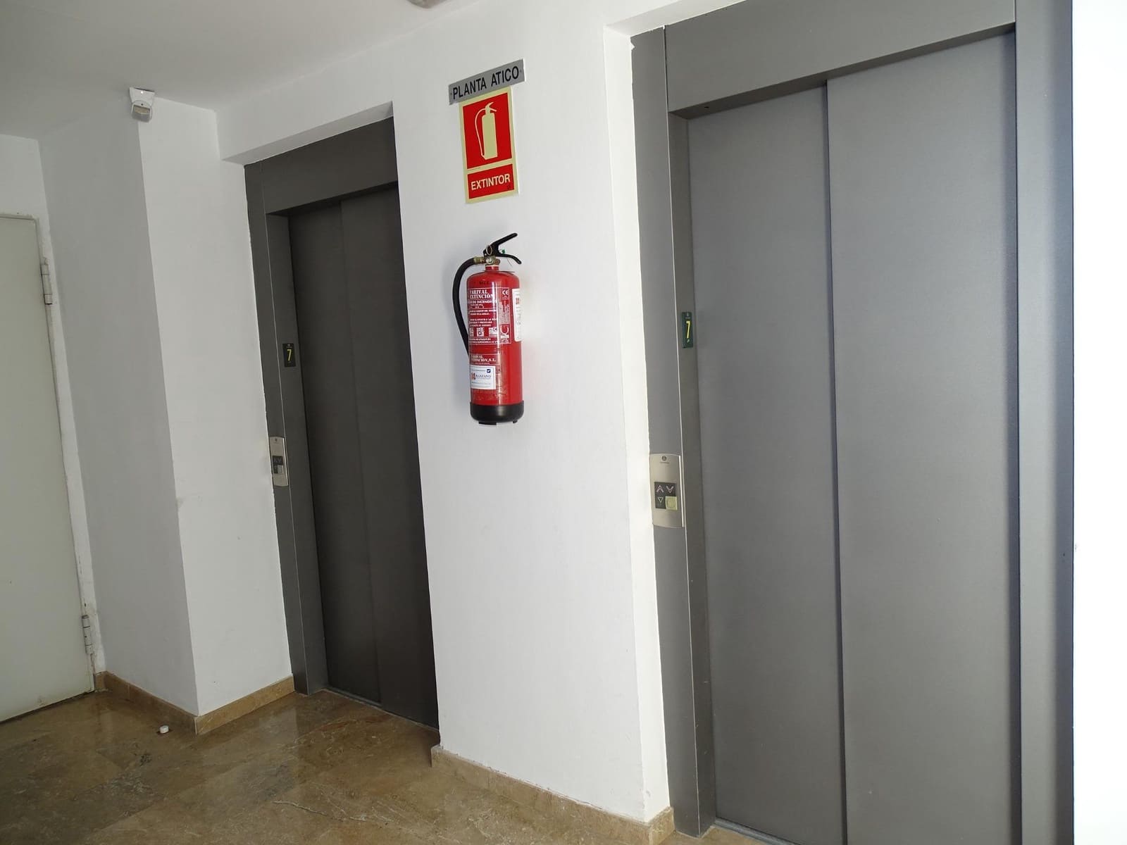 3 quarto Apartamento para venda em Granada cidade com garagem - 255 000 € (Ref: 10014021)