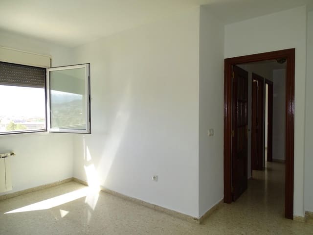 3 chambre Appartement à vendre à Grenade ville avec garage - 255 000 € (Ref: 10014021)