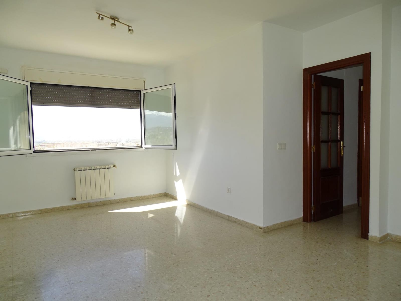 3 quarto Apartamento para venda em Granada cidade com garagem - 255 000 € (Ref: 10014021)