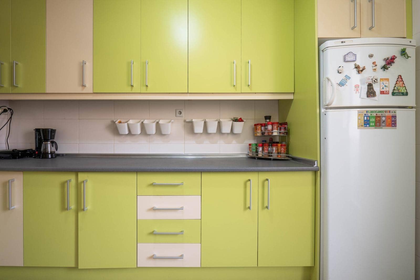 3 sovrum Lägenhet till salu i Granada stad med garage - 139 500 € (Ref: 10014022)