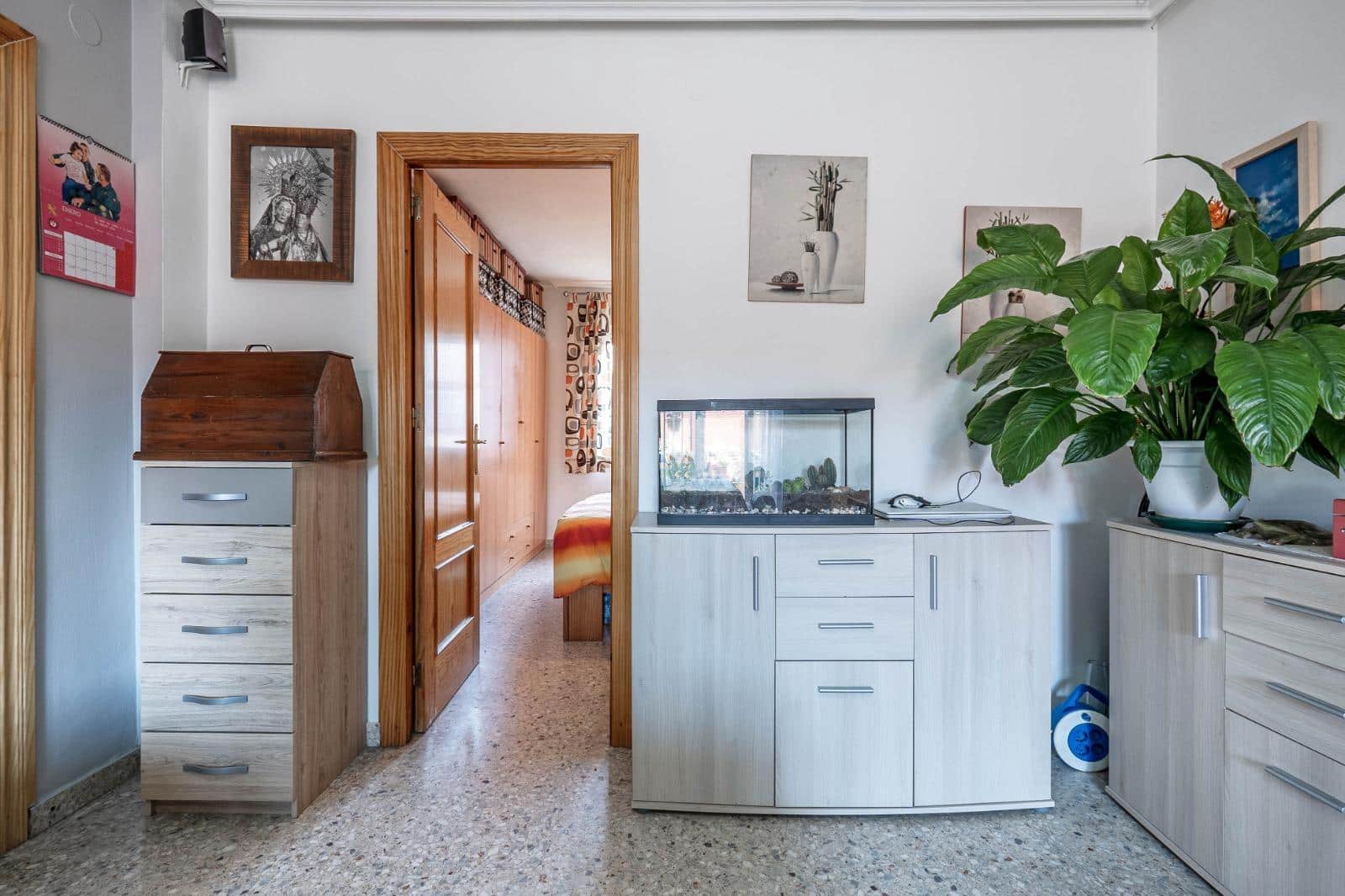 3 sovrum Lägenhet till salu i Granada stad med garage - 139 500 € (Ref: 10014022)