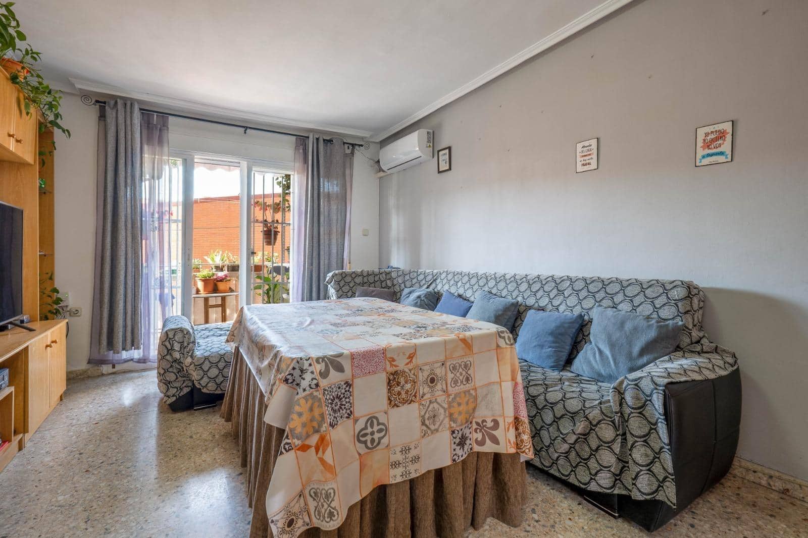 3 sovrum Lägenhet till salu i Granada stad med garage - 139 500 € (Ref: 10014022)