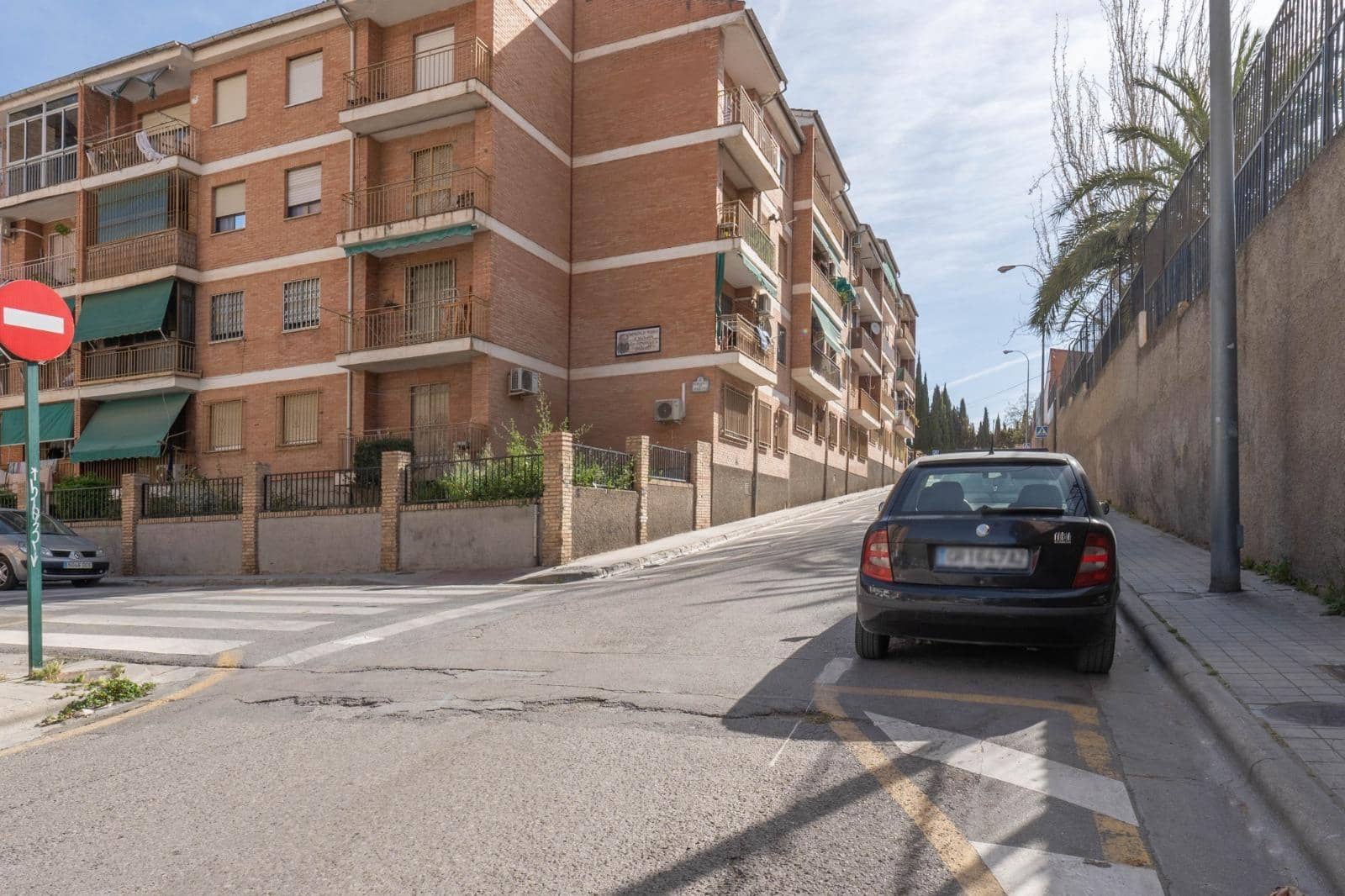 3 sovrum Lägenhet till salu i Granada stad med garage - 139 500 € (Ref: 10014022)