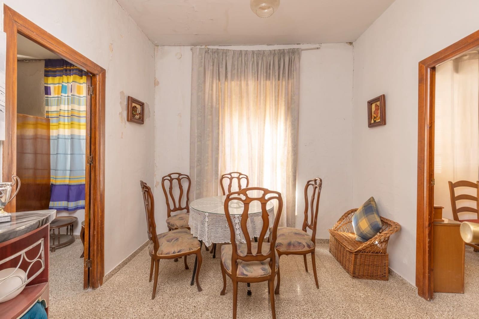 6 bedroom Townhouse for sale in Alhendin with garage - € 89,900 (Ref: 10014023)