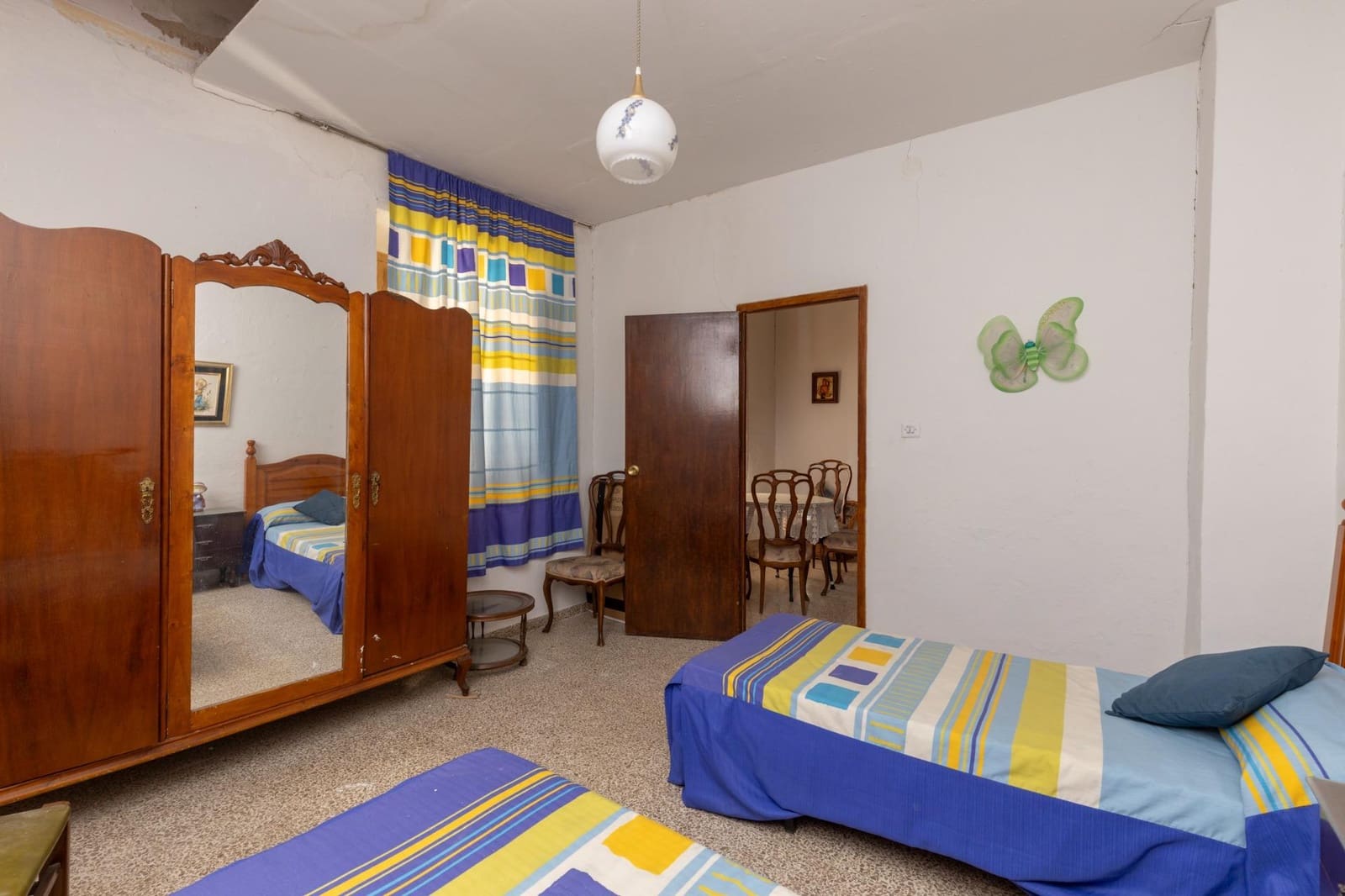 6 bedroom Townhouse for sale in Alhendin with garage - € 89,900 (Ref: 10014023)