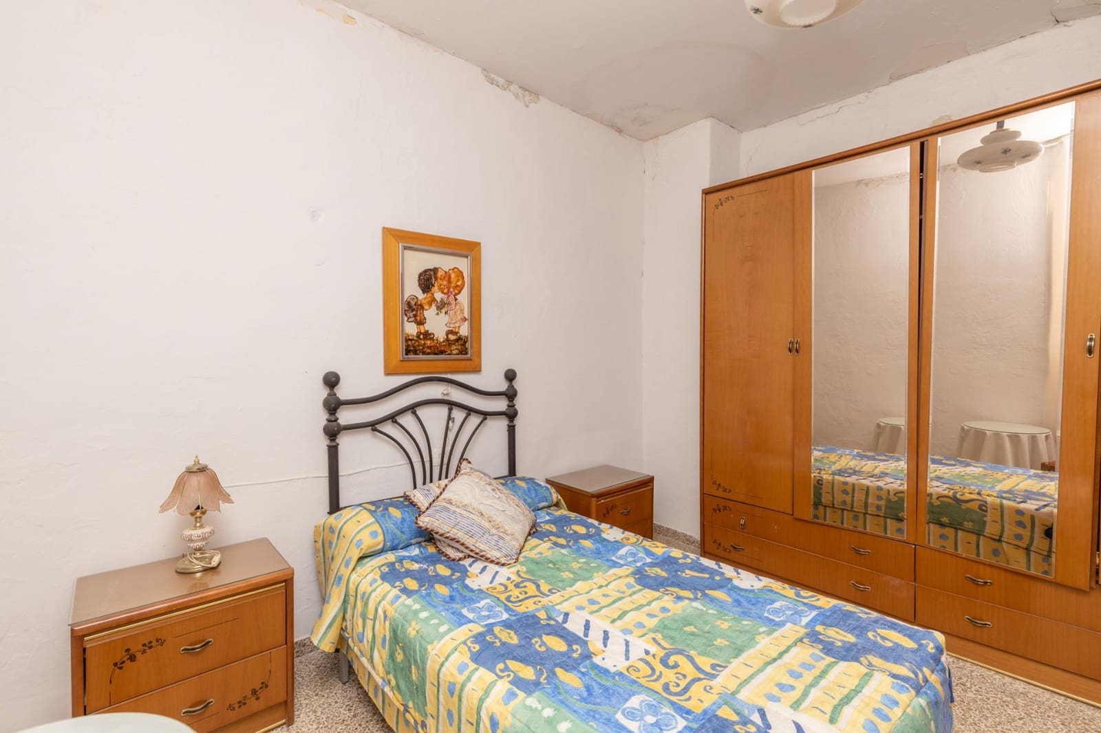 6 bedroom Townhouse for sale in Alhendin with garage - € 89,900 (Ref: 10014023)