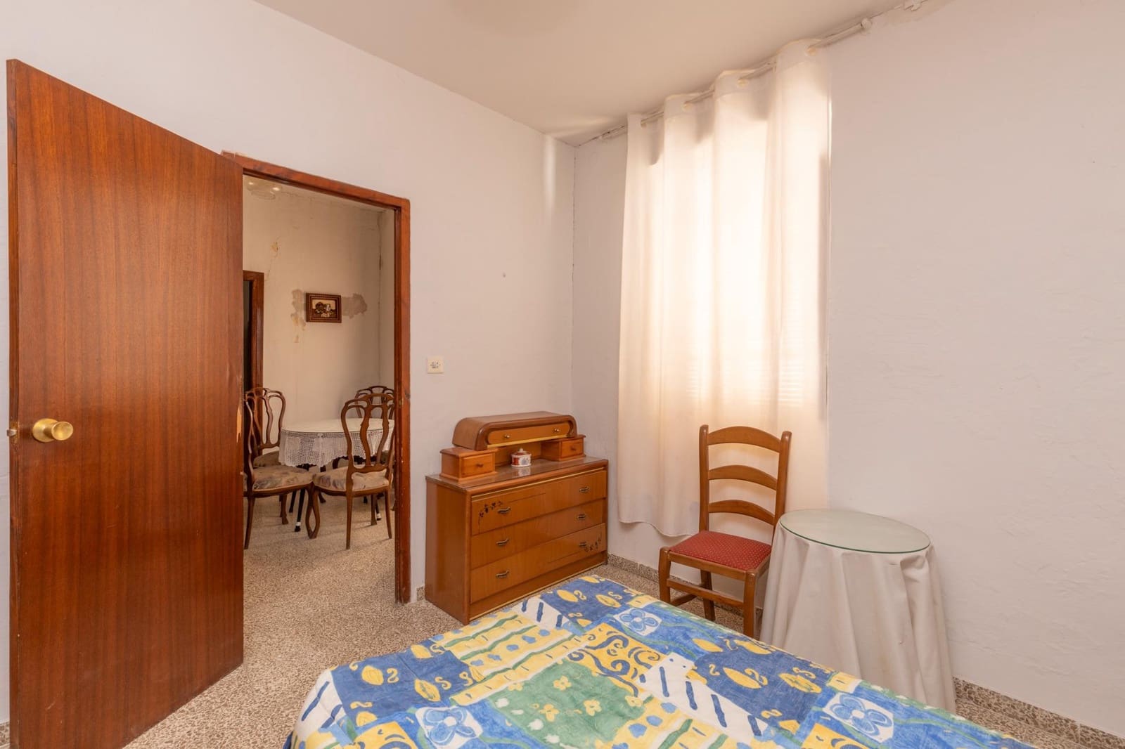 6 bedroom Townhouse for sale in Alhendin with garage - € 89,900 (Ref: 10014023)