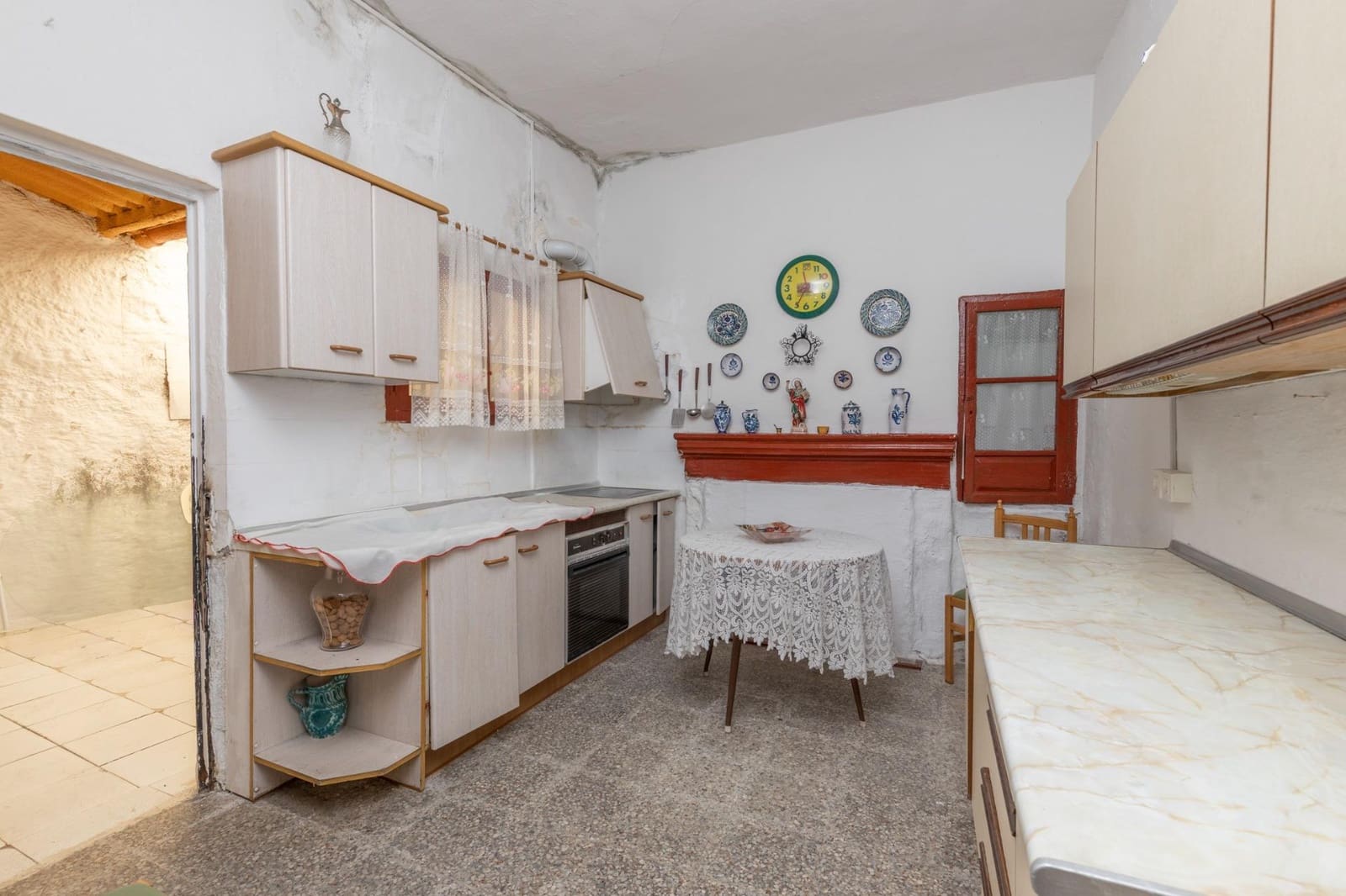 6 bedroom Townhouse for sale in Alhendin with garage - € 89,900 (Ref: 10014023)
