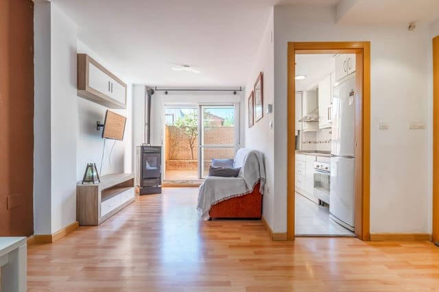2 slaapkamer Flat te koop in La Zubia met garage - € 179.990 (Ref: 10014024)