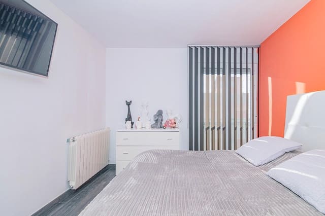 3 chambre Appartement à vendre à Grenade ville avec garage - 144 900 € (Ref: 10014025)