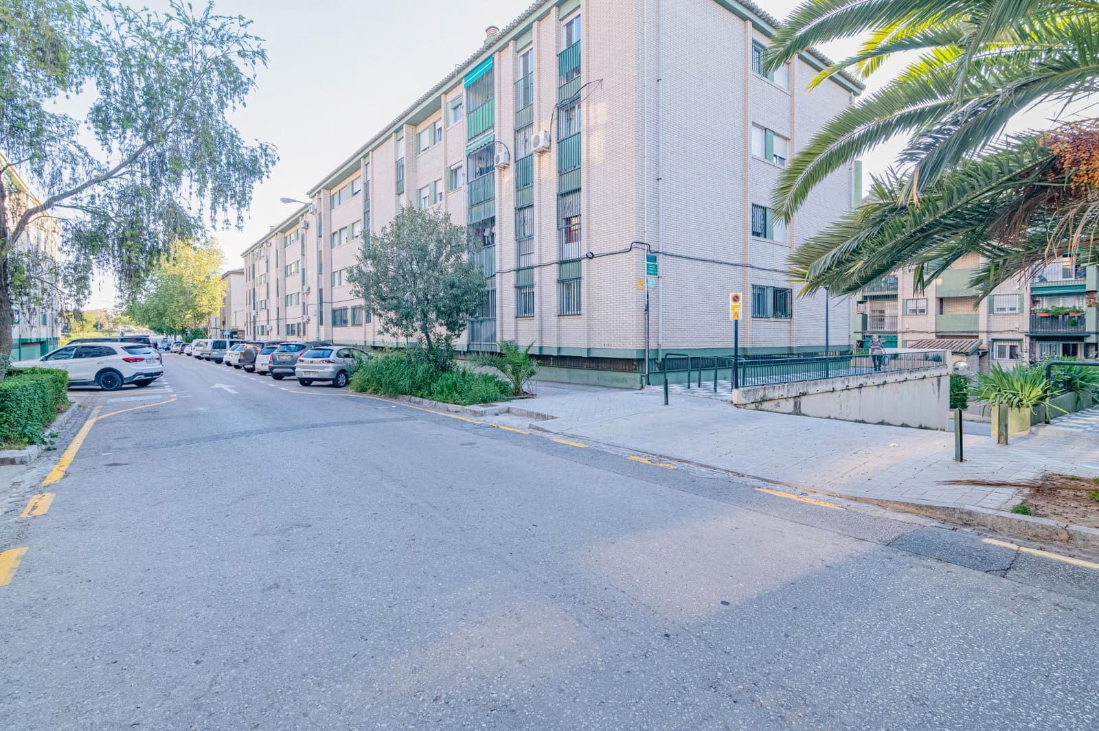 3 chambre Appartement à vendre à Grenade ville avec garage - 144 900 € (Ref: 10014025)