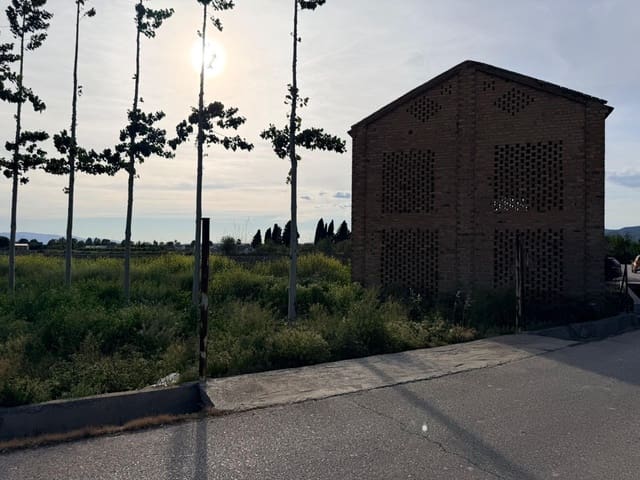 Terre non Aménagée à vendre à Fuente Vaqueros - 52 000 € (Ref: 10014029)